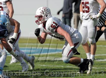 Thumbnail 2 in Corona del Mar vs. Sacred Heart Prep (CIF State D3 Final) photogallery.