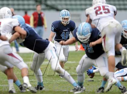 Thumbnail 2 in Corona del Mar vs. Sacred Heart Prep (CIF State D3 Final) photogallery.