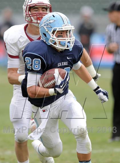 Thumbnail 1 in Corona del Mar vs. Sacred Heart Prep (CIF State D3 Final) photogallery.