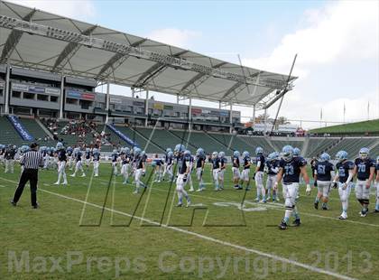 Thumbnail 3 in Corona del Mar vs. Sacred Heart Prep (CIF State D3 Final) photogallery.