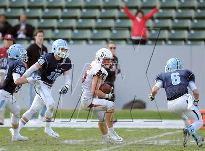 Thumbnail 1 in Corona del Mar vs. Sacred Heart Prep (CIF State D3 Final) photogallery.
