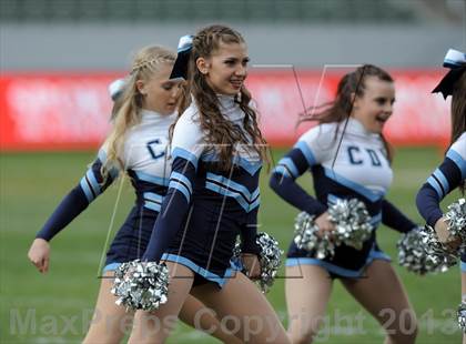 Thumbnail 2 in Corona del Mar vs. Sacred Heart Prep (CIF State D3 Final) photogallery.