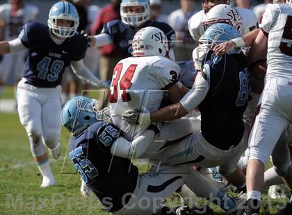 Thumbnail 2 in Corona del Mar vs. Sacred Heart Prep (CIF State D3 Final) photogallery.