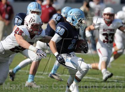 Thumbnail 3 in Corona del Mar vs. Sacred Heart Prep (CIF State D3 Final) photogallery.