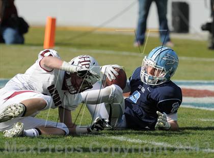 Thumbnail 1 in Corona del Mar vs. Sacred Heart Prep (CIF State D3 Final) photogallery.