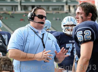 Thumbnail 3 in Corona del Mar vs. Sacred Heart Prep (CIF State D3 Final) photogallery.