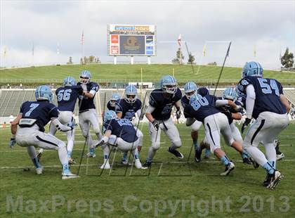 Thumbnail 3 in Corona del Mar vs. Sacred Heart Prep (CIF State D3 Final) photogallery.