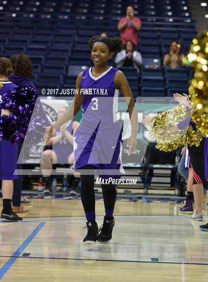Thumbnail 2 in Lincoln vs. Santana (CIF San Diego Division III Final) photogallery.