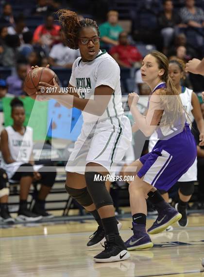 Thumbnail 3 in Lincoln vs. Santana (CIF San Diego Division III Final) photogallery.