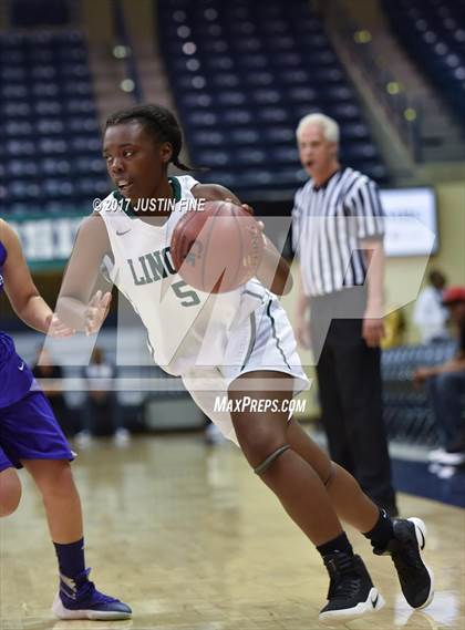 Thumbnail 3 in Lincoln vs. Santana (CIF San Diego Division III Final) photogallery.