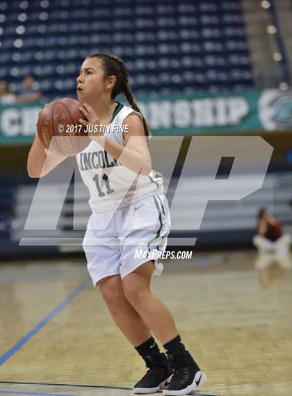 Thumbnail 3 in Lincoln vs. Santana (CIF San Diego Division III Final) photogallery.