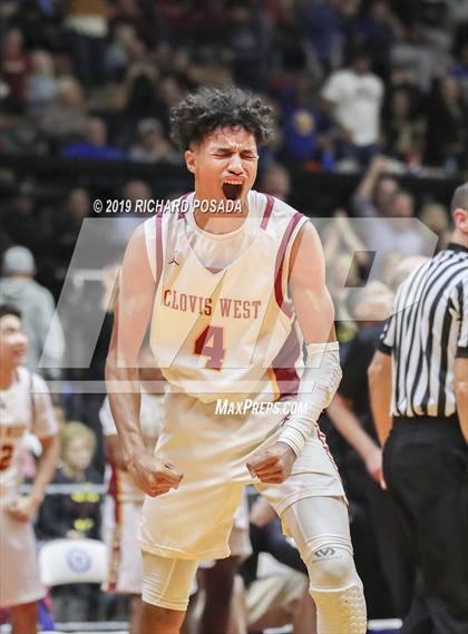 Thumbnail 3 in Bullard vs. Clovis West (CIF CS D1 Final) photogallery.