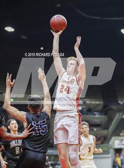 Thumbnail 3 in Bullard vs. Clovis West (CIF CS D1 Final) photogallery.