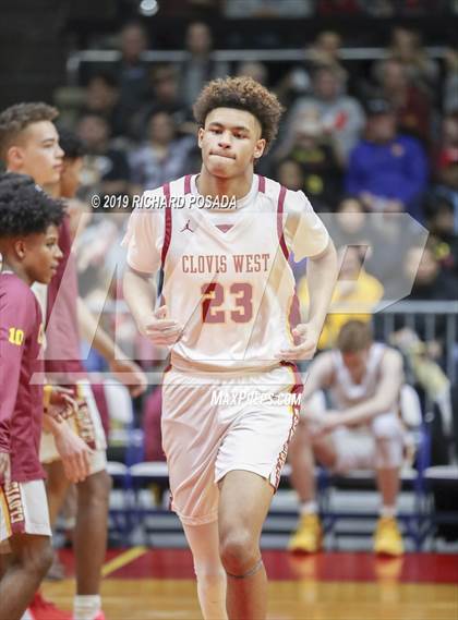 Thumbnail 1 in Bullard vs. Clovis West (CIF CS D1 Final) photogallery.