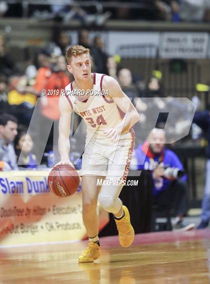 Thumbnail 2 in Bullard vs. Clovis West (CIF CS D1 Final) photogallery.