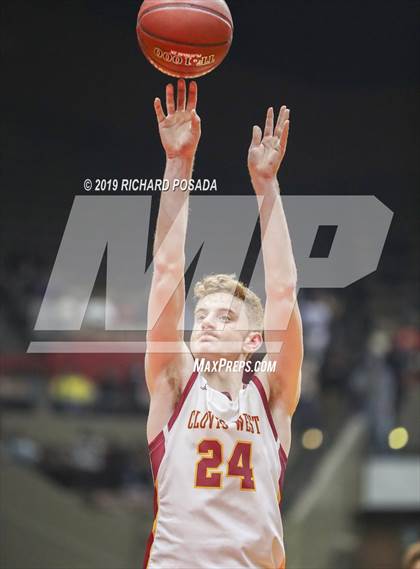 Thumbnail 2 in Bullard vs. Clovis West (CIF CS D1 Final) photogallery.
