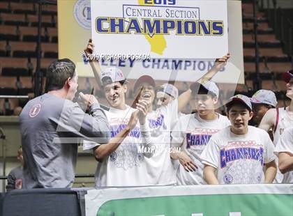 Thumbnail 2 in Bullard vs. Clovis West (CIF CS D1 Final) photogallery.