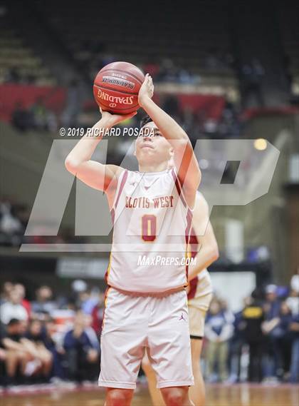 Thumbnail 3 in Bullard vs. Clovis West (CIF CS D1 Final) photogallery.