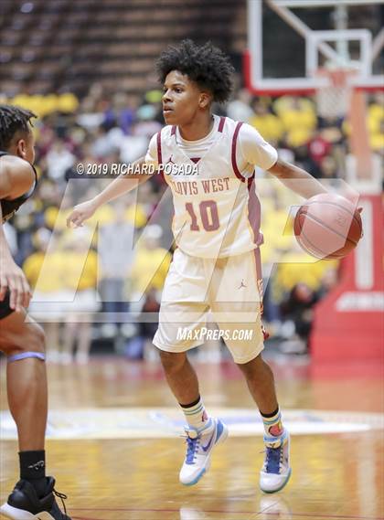 Thumbnail 1 in Bullard vs. Clovis West (CIF CS D1 Final) photogallery.