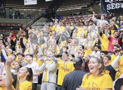 Thumbnail 3 in Bullard vs. Clovis West (CIF CS D1 Final) photogallery.
