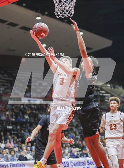Thumbnail 1 in Bullard vs. Clovis West (CIF CS D1 Final) photogallery.
