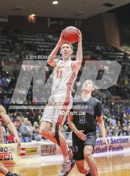 Thumbnail 2 in Bullard vs. Clovis West (CIF CS D1 Final) photogallery.