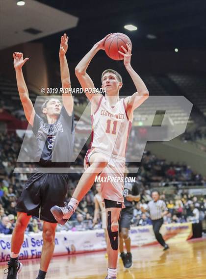 Thumbnail 3 in Bullard vs. Clovis West (CIF CS D1 Final) photogallery.