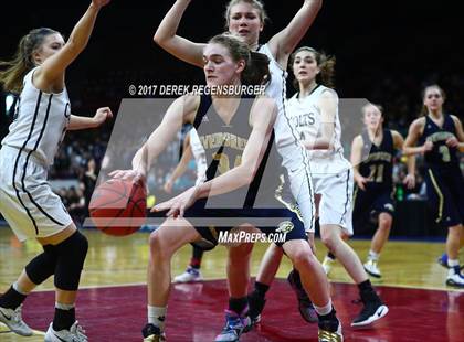 Thumbnail 3 in Evergreen vs Pueblo South (CHSAA 4A Final) photogallery.