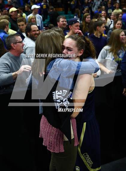 Thumbnail 2 in Evergreen vs Pueblo South (CHSAA 4A Final) photogallery.