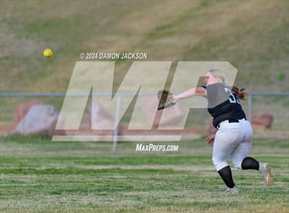 Thumbnail 3 in Pahrump Valley @ Virgin Valley photogallery.