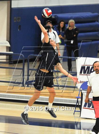 Thumbnail 3 in Loyola vs. Huntington Beach (CIF SoCal Regional D1 Final) photogallery.