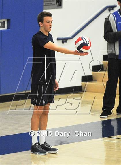 Thumbnail 1 in Loyola vs. Huntington Beach (CIF SoCal Regional D1 Final) photogallery.
