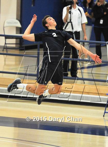 Thumbnail 2 in Loyola vs. Huntington Beach (CIF SoCal Regional D1 Final) photogallery.