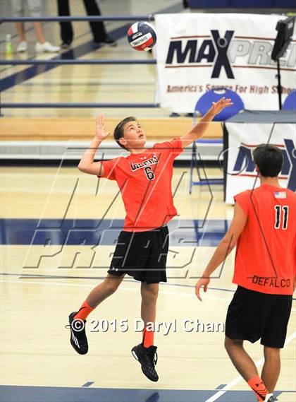 Thumbnail 3 in Loyola vs. Huntington Beach (CIF SoCal Regional D1 Final) photogallery.