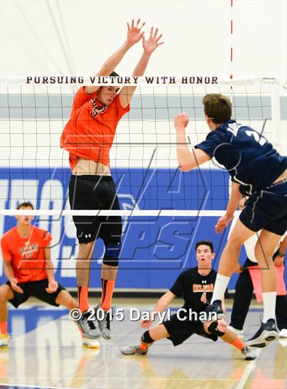 Thumbnail 3 in Loyola vs. Huntington Beach (CIF SoCal Regional D1 Final) photogallery.