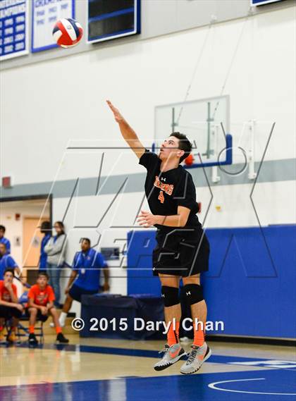 Thumbnail 1 in Loyola vs. Huntington Beach (CIF SoCal Regional D1 Final) photogallery.