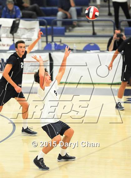 Thumbnail 2 in Loyola vs. Huntington Beach (CIF SoCal Regional D1 Final) photogallery.