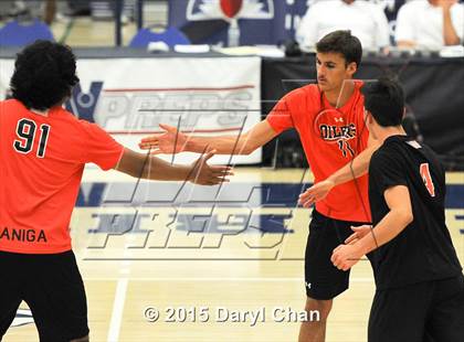 Thumbnail 2 in Loyola vs. Huntington Beach (CIF SoCal Regional D1 Final) photogallery.