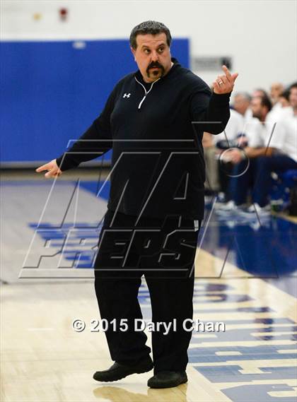 Thumbnail 1 in Loyola vs. Huntington Beach (CIF SoCal Regional D1 Final) photogallery.