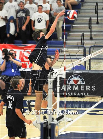 Thumbnail 3 in Loyola vs. Huntington Beach (CIF SoCal Regional D1 Final) photogallery.