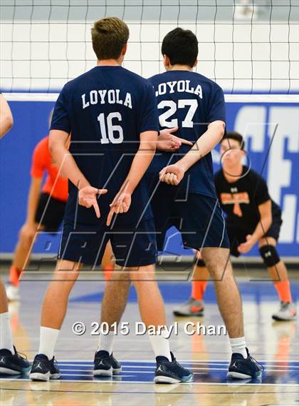 Thumbnail 3 in Loyola vs. Huntington Beach (CIF SoCal Regional D1 Final) photogallery.