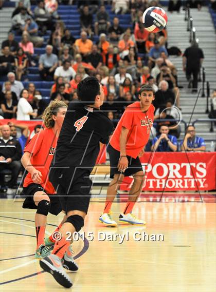 Thumbnail 3 in Loyola vs. Huntington Beach (CIF SoCal Regional D1 Final) photogallery.