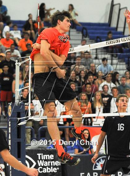 Thumbnail 2 in Loyola vs. Huntington Beach (CIF SoCal Regional D1 Final) photogallery.