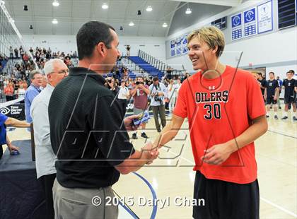 Thumbnail 3 in Loyola vs. Huntington Beach (CIF SoCal Regional D1 Final) photogallery.