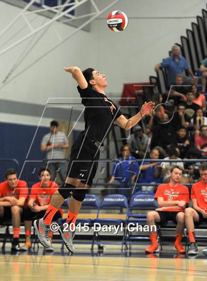 Thumbnail 2 in Loyola vs. Huntington Beach (CIF SoCal Regional D1 Final) photogallery.