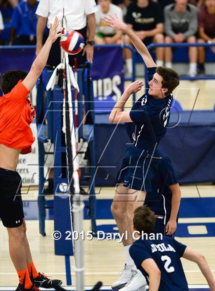 Thumbnail 1 in Loyola vs. Huntington Beach (CIF SoCal Regional D1 Final) photogallery.
