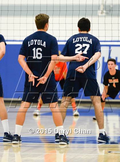 Thumbnail 1 in Loyola vs. Huntington Beach (CIF SoCal Regional D1 Final) photogallery.