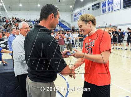 Thumbnail 2 in Loyola vs. Huntington Beach (CIF SoCal Regional D1 Final) photogallery.