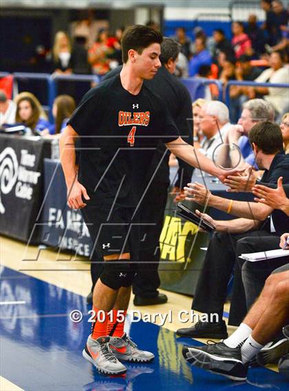Thumbnail 1 in Loyola vs. Huntington Beach (CIF SoCal Regional D1 Final) photogallery.