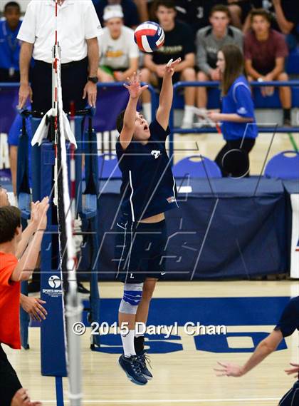Thumbnail 1 in Loyola vs. Huntington Beach (CIF SoCal Regional D1 Final) photogallery.